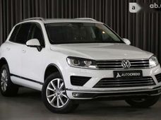 Продаж вживаних Volkswagen Touareg 2017 року - купити на Автобазарі