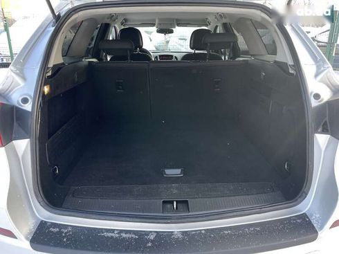 Opel Astra 2011 - фото 28