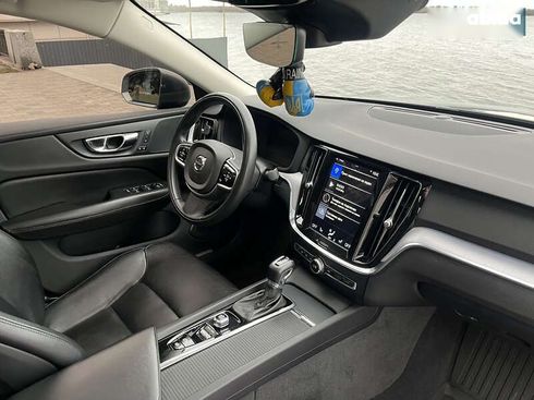 Volvo S60 2019 - фото 27