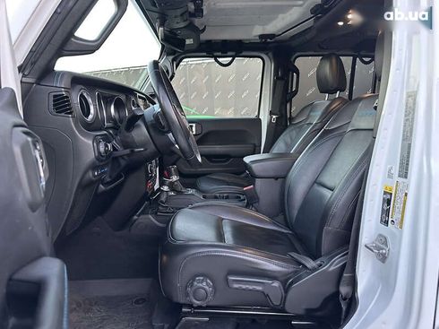 Jeep Wrangler 2022 - фото 17