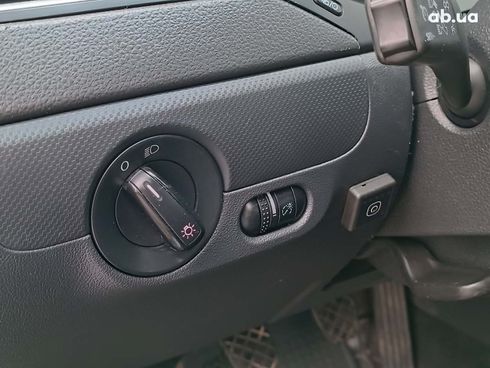 Volkswagen Jetta 2014 серый - фото 17