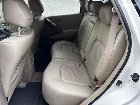 Nissan Murano 2008 белый - фото 14