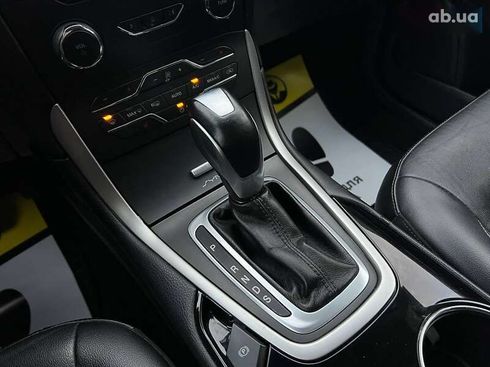 Ford Edge 2015 - фото 15