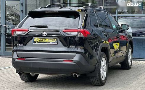 Toyota RAV4 2020 - фото 6