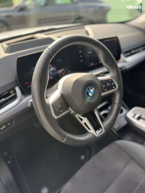 BMW iX1 2023 - фото 27