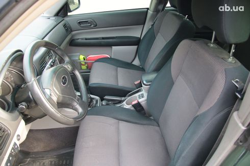 Subaru Forester 2006 зеленый - фото 3