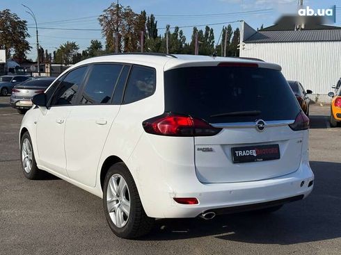 Opel Zafira 2015 - фото 8