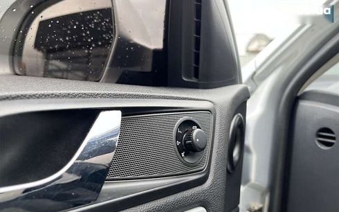 Skoda Octavia 2010 - фото 10