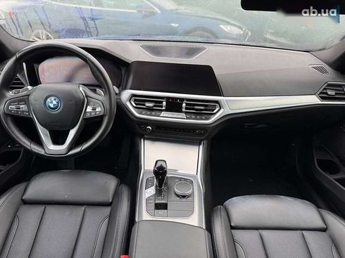 BMW 3 серия 2022 - фото 15