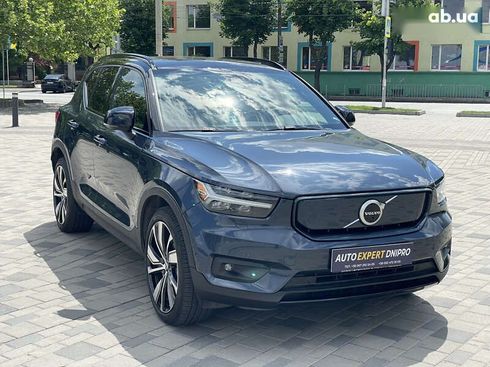 Volvo XC40 2021 - фото 13