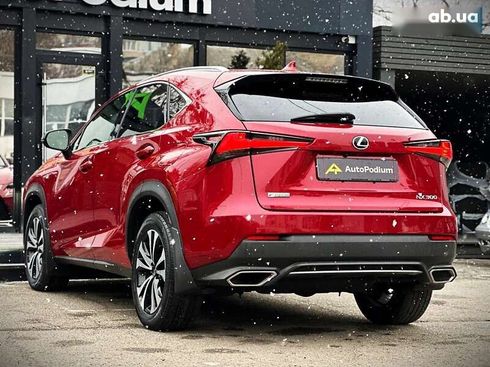 Lexus NX 2017 - фото 14