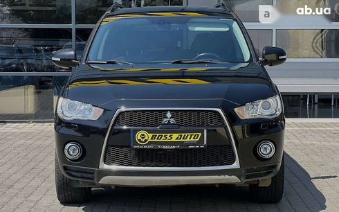 Mitsubishi Outlander 2012 - фото 2