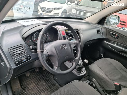 Hyundai Tucson 2012 серый - фото 21