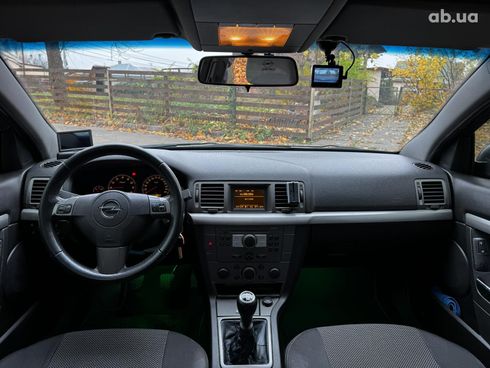 Opel Vectra 2006 серый - фото 26