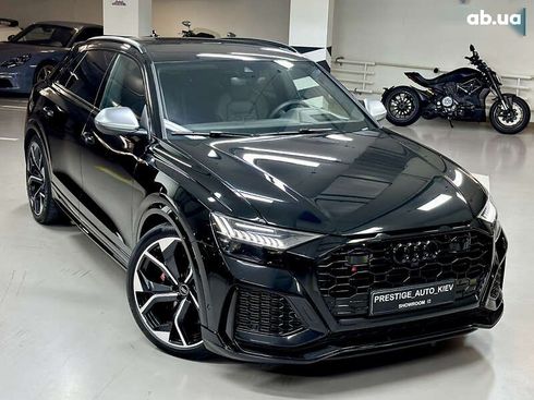 Audi RS Q8 2023 - фото 6