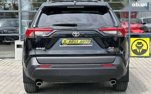 Toyota RAV4 2020 - фото 5