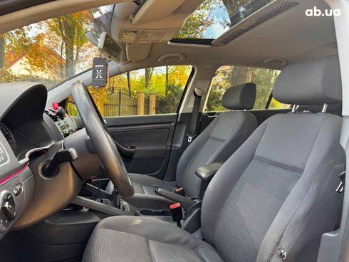 Volkswagen Golf 2004 черный - фото 20