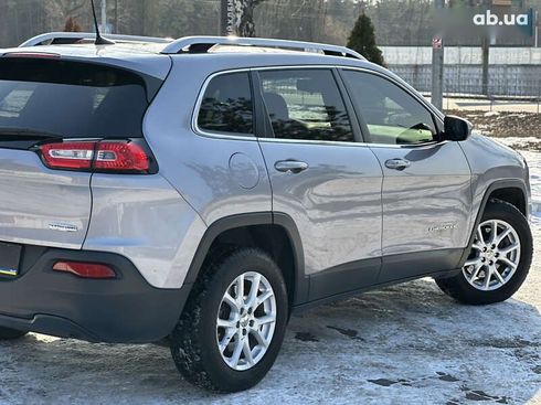 Jeep Cherokee 2017 - фото 27