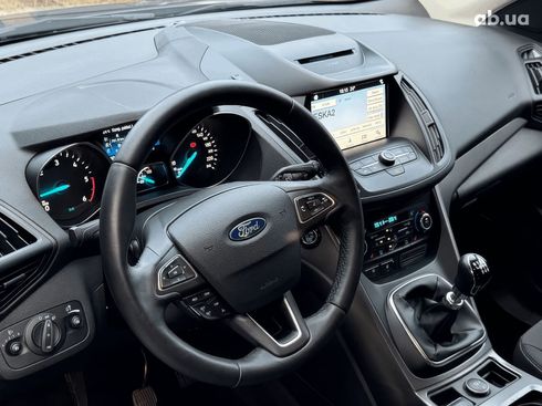 Ford Kuga 2018 серый - фото 9