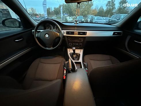 BMW 3 серия 2006 черный - фото 16