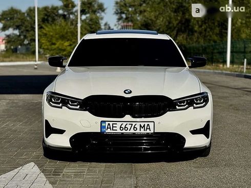 BMW 3 серия 2019 - фото 12