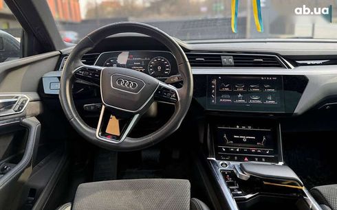 Audi E-Tron 2021 - фото 16