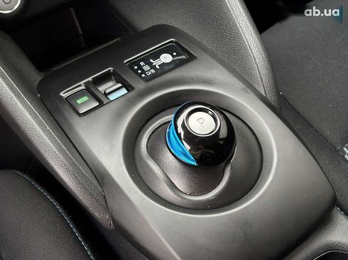 Nissan Leaf 2021 - фото 16