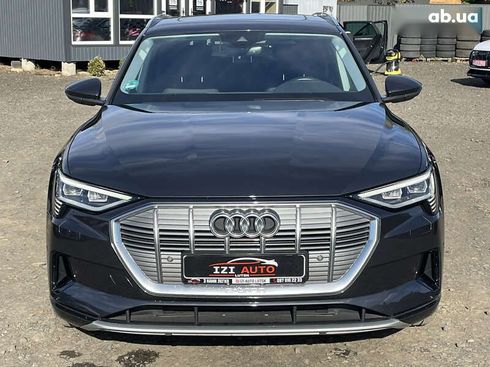 Audi E-Tron 2022 - фото 3