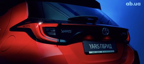 Toyota Yaris 2023 - фото 6