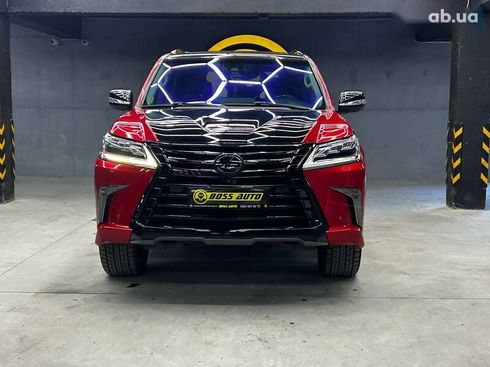 Lexus LX 2017 - фото 2