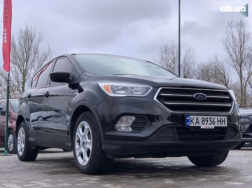 Ford Escape 2018 - фото 11