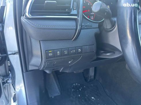 Toyota Camry 2018 - фото 20