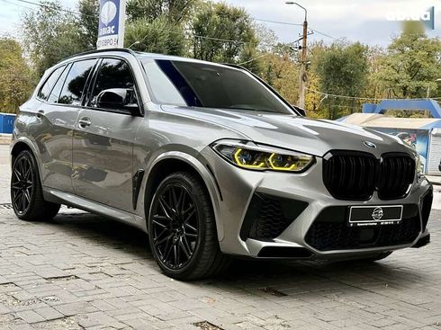 BMW X5 M 2021 - фото 11