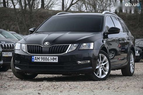 Skoda Octavia 2019 - фото 9