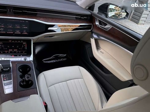 Audi A7 2020 - фото 21