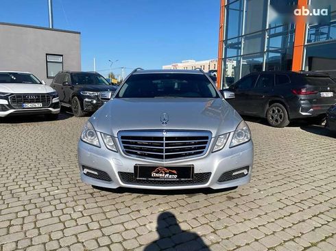Mercedes-Benz E-Класс 2010 - фото 2