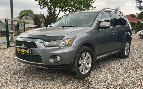 Mitsubishi Outlander 2013 - фото 3