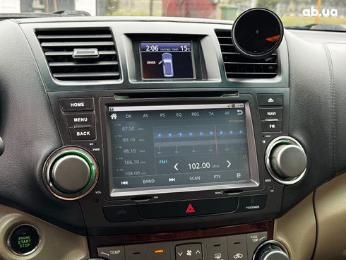 Toyota Highlander 2012 черный - фото 21