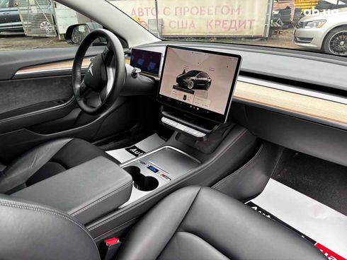 Tesla Model 3 2022 серый - фото 39