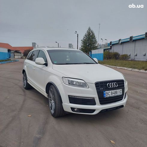 Audi Q7 2008 белый - фото 11