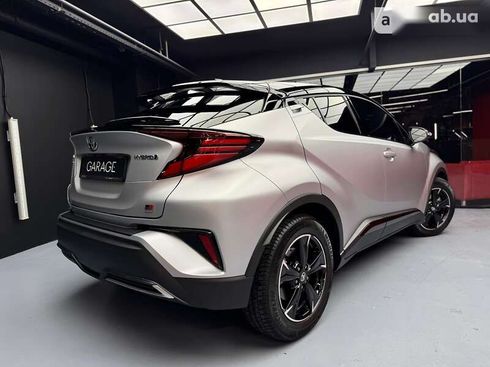 Toyota C-HR 2023 - фото 19