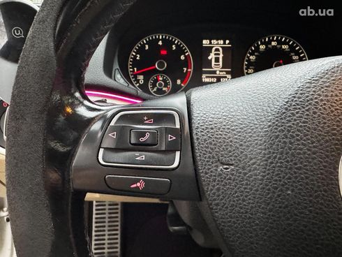Volkswagen Passat 2012 белый - фото 17