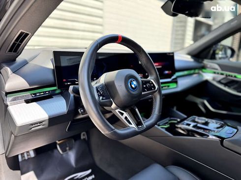 BMW i5 2024 - фото 28