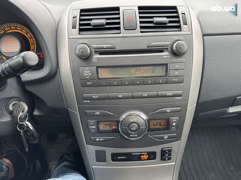 Toyota Corolla 2008 - фото 21