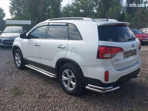 Kia Sorento 2013 - фото 6