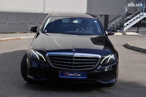 Mercedes-Benz E-Класс 2018 - фото 4