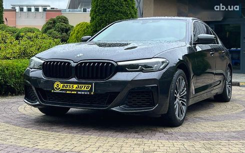 BMW 5 серия 2017 - фото 3
