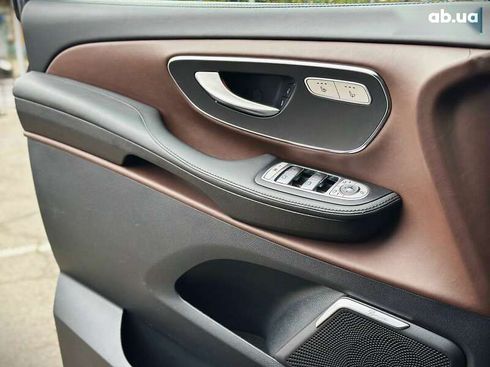 Mercedes-Benz V-Класс 2019 - фото 24