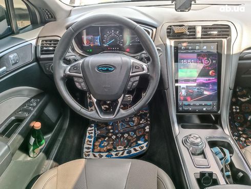 Ford Fusion 2017 синий - фото 36