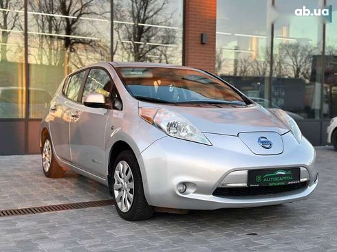 Nissan Leaf 2013 - фото 2